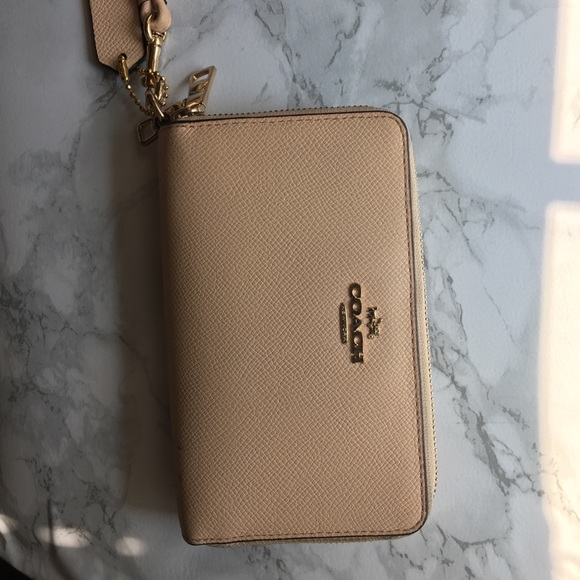 Coach Beige Wallet - Picture 2 of 7
